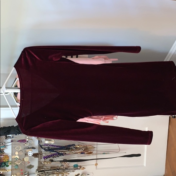 “Speed it up” red velvet Vera & Lucy mini dress - Picture 2 of 4